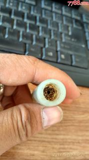 清代和田玉青玉烟嘴,全品难得极啦.非常漂亮